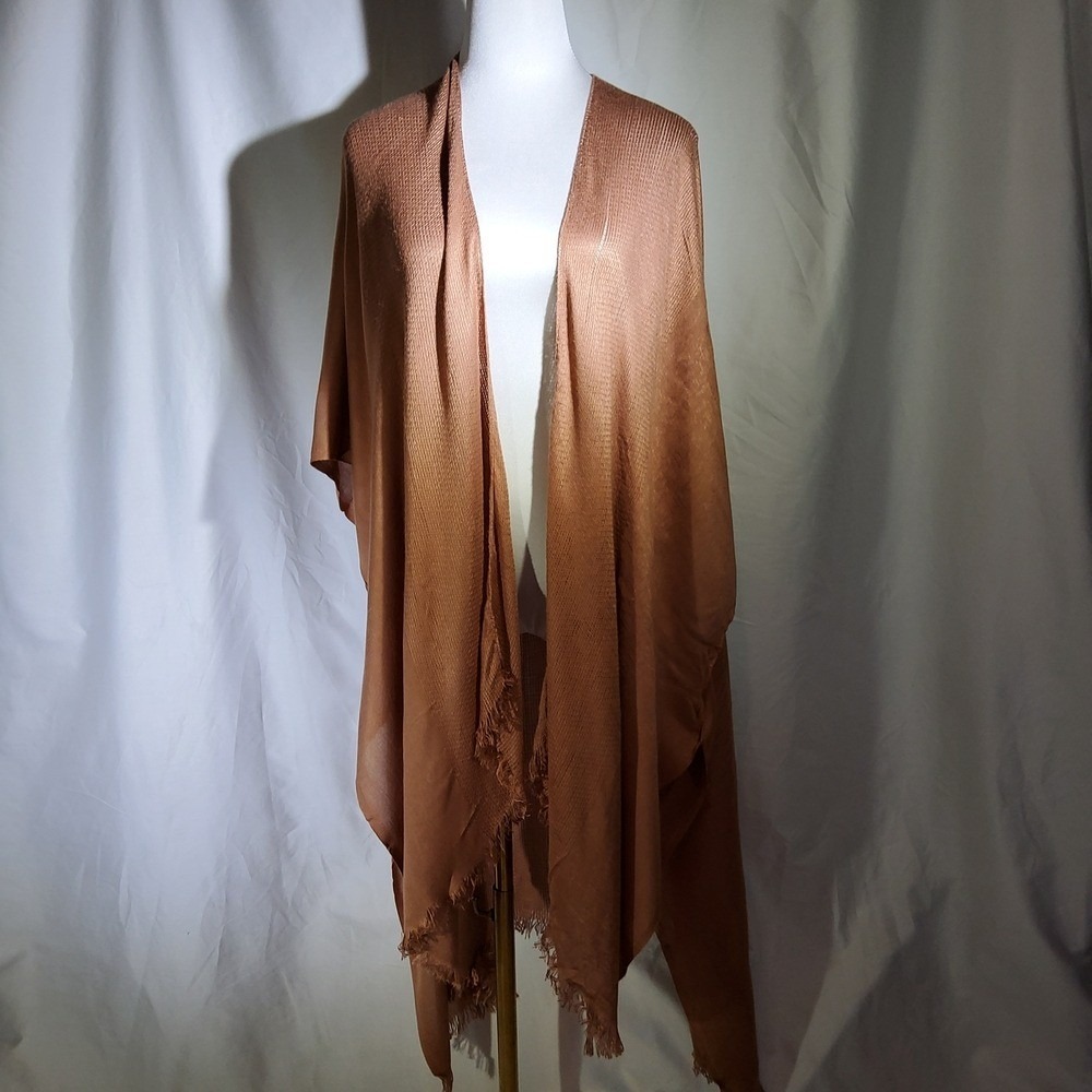 Francesca's Collections Brown Knit Shrug‎ V-Neck
